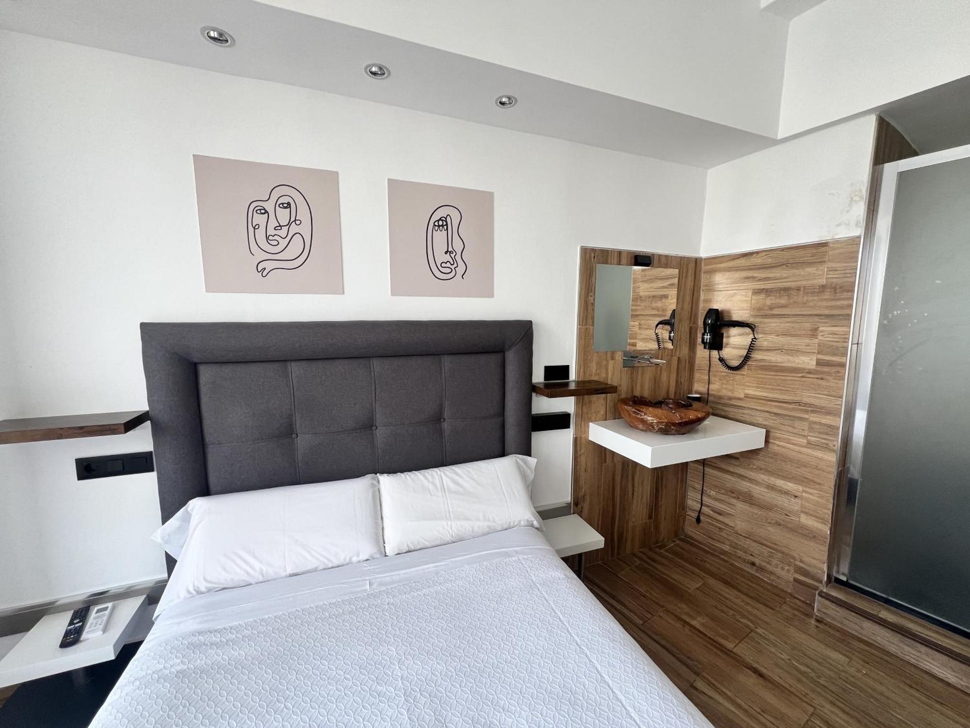 Ilustre Rooms Malaga Luaran gambar