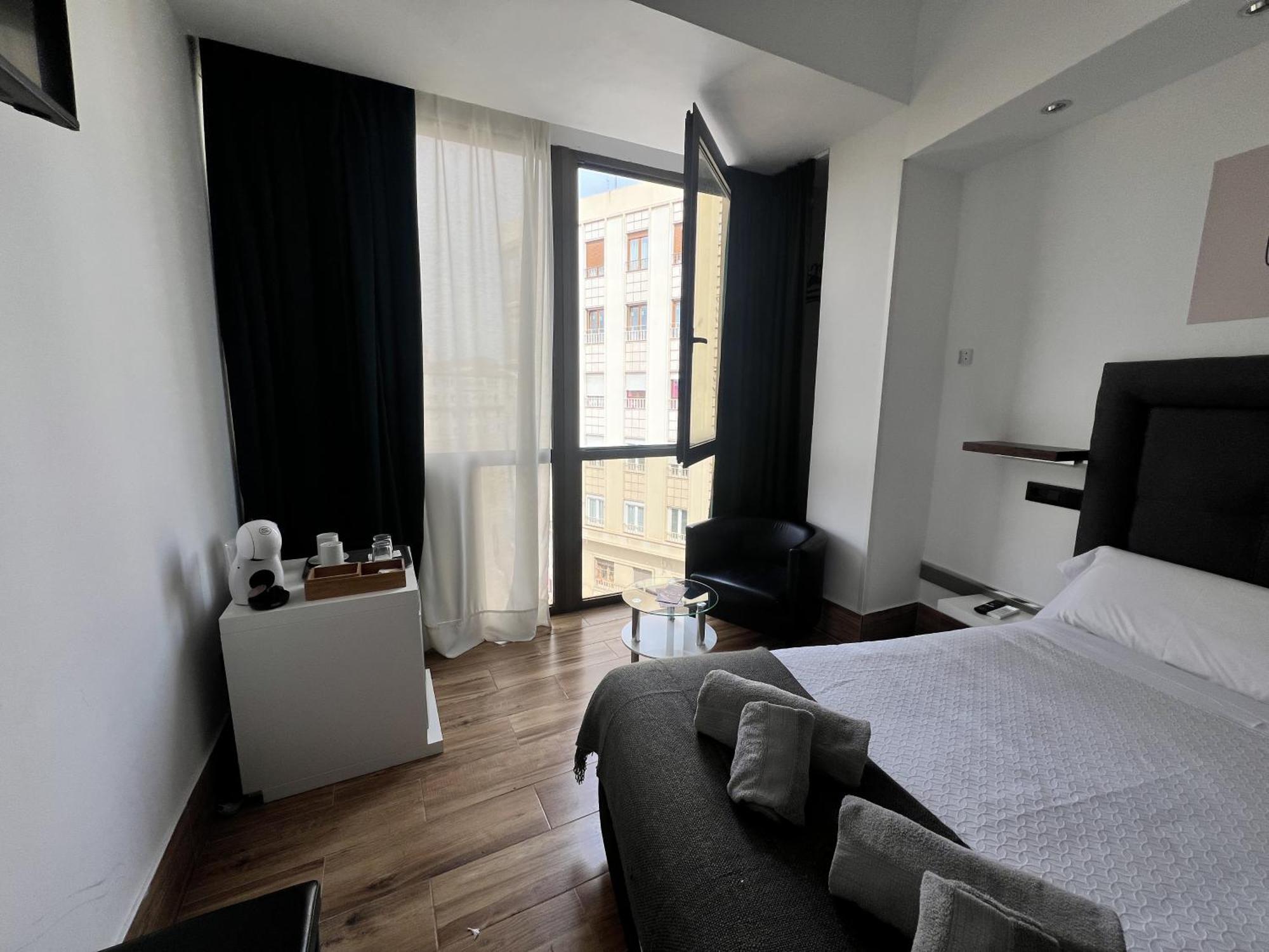 Ilustre Rooms Malaga Luaran gambar