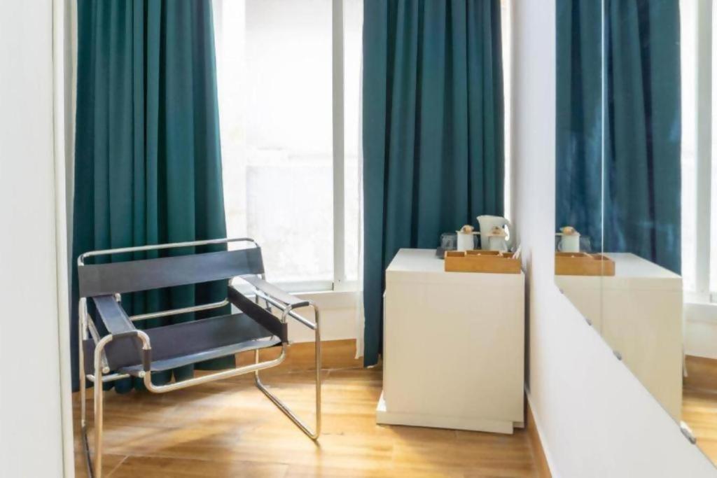 Ilustre Rooms Malaga Bilik gambar