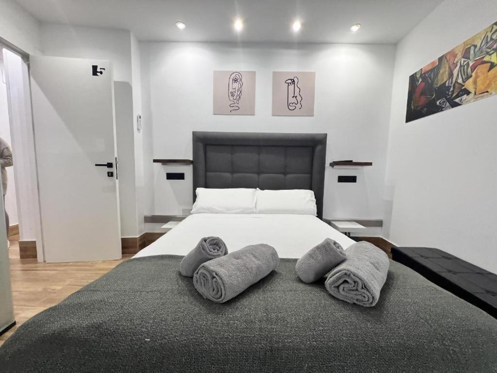 Ilustre Rooms Malaga Bilik gambar