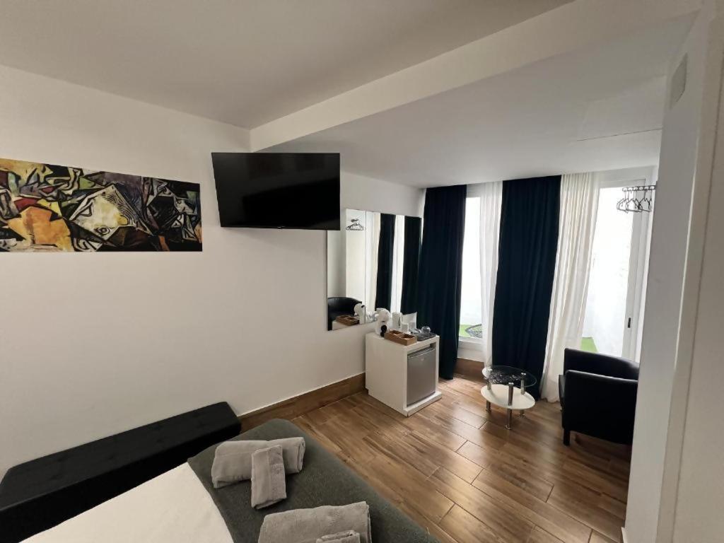 Ilustre Rooms Malaga Bilik gambar