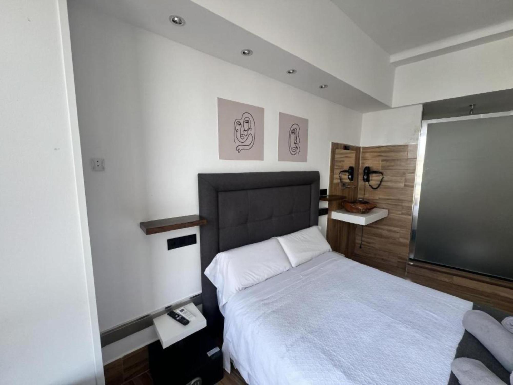 Ilustre Rooms Malaga Luaran gambar